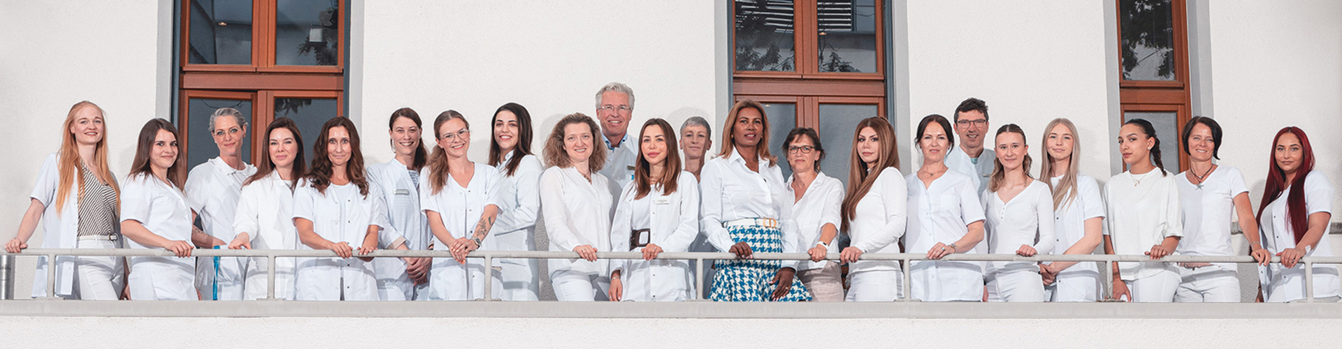 ockenfels_gruppenbild_mai2022_schmal